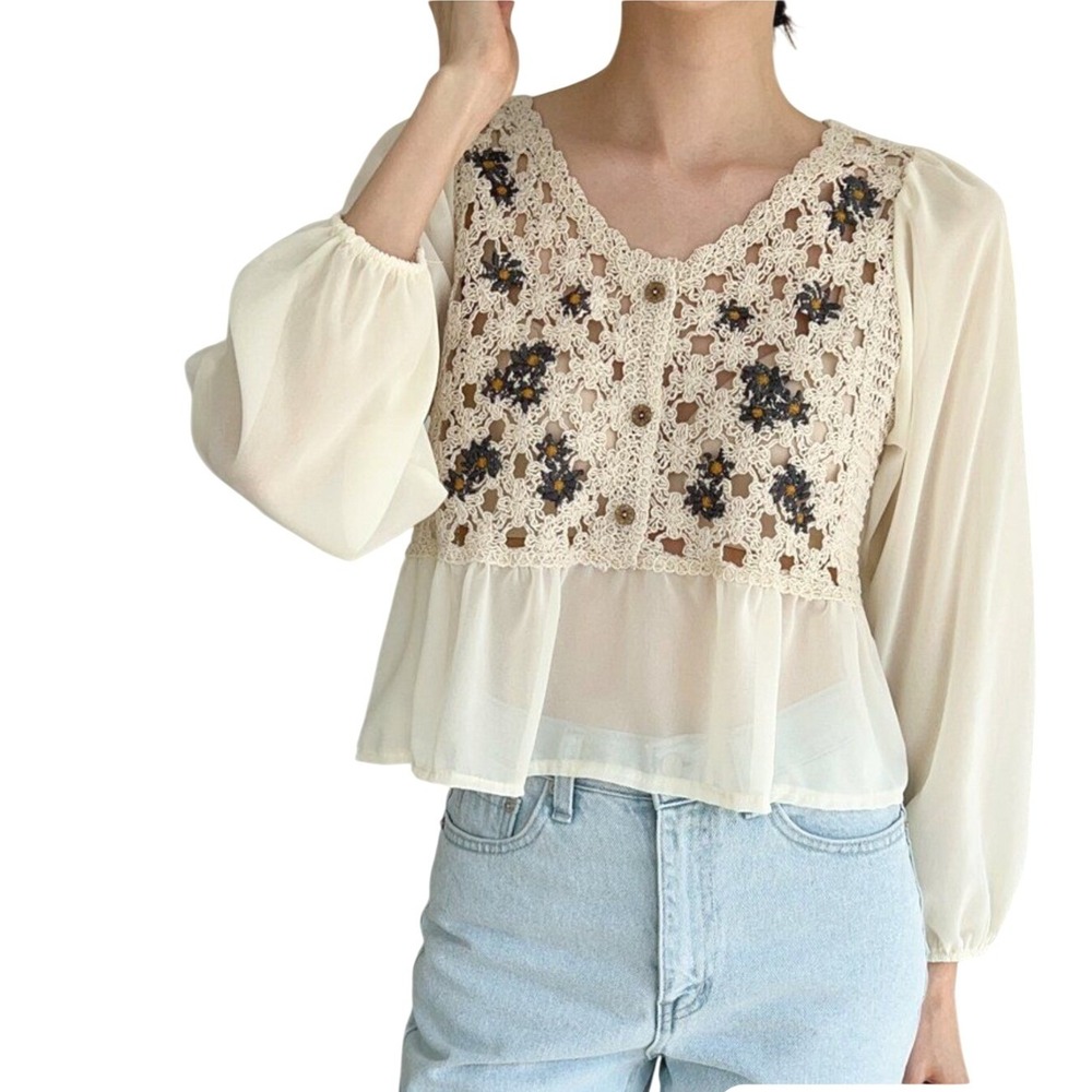 Dazy Crochet Floral Blouse Sheer Top Womens Medium Cream Boho Chiffon Festival
